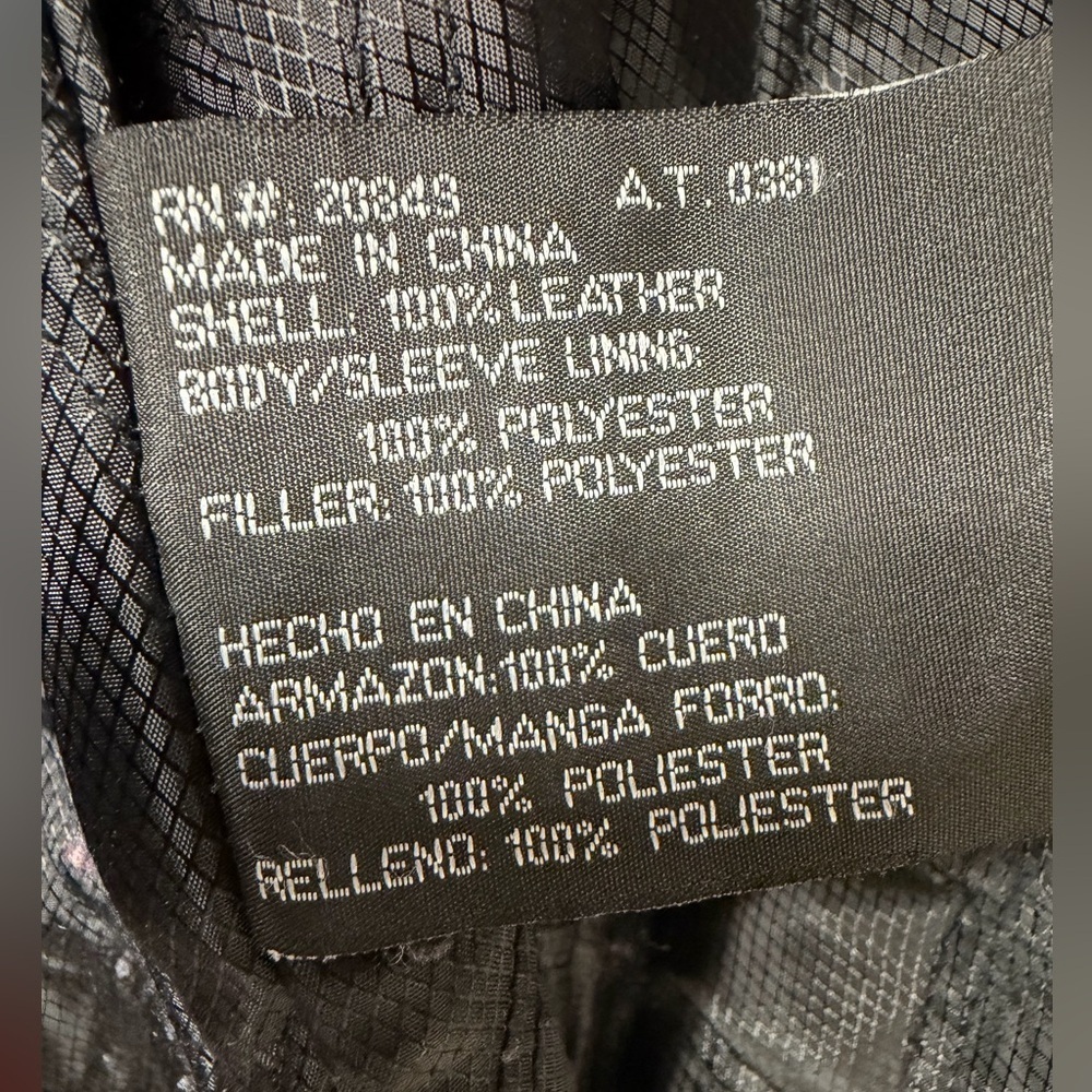 Phase Two size L Men's Black Leather Jacket - Picture 9 of 13